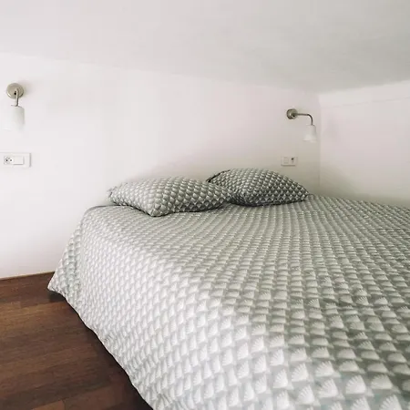 Centre Ville- Bel + Mezzanine Apartment Cannes